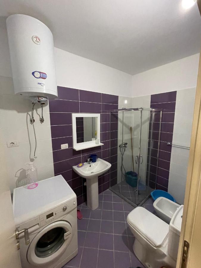 Vlorë E.I.R Apartments מראה חיצוני תמונה