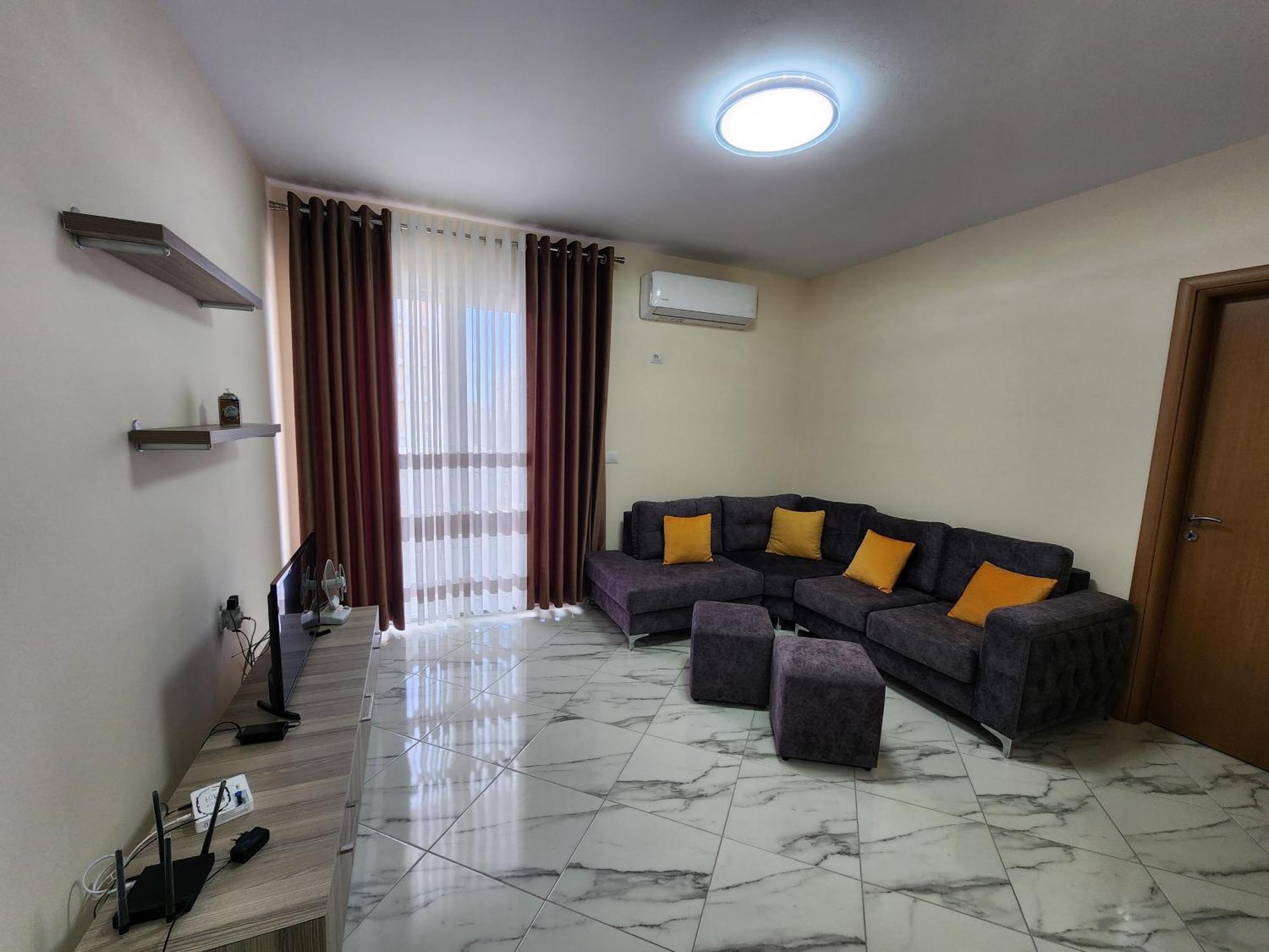 Vlorë E.I.R Apartments מראה חיצוני תמונה