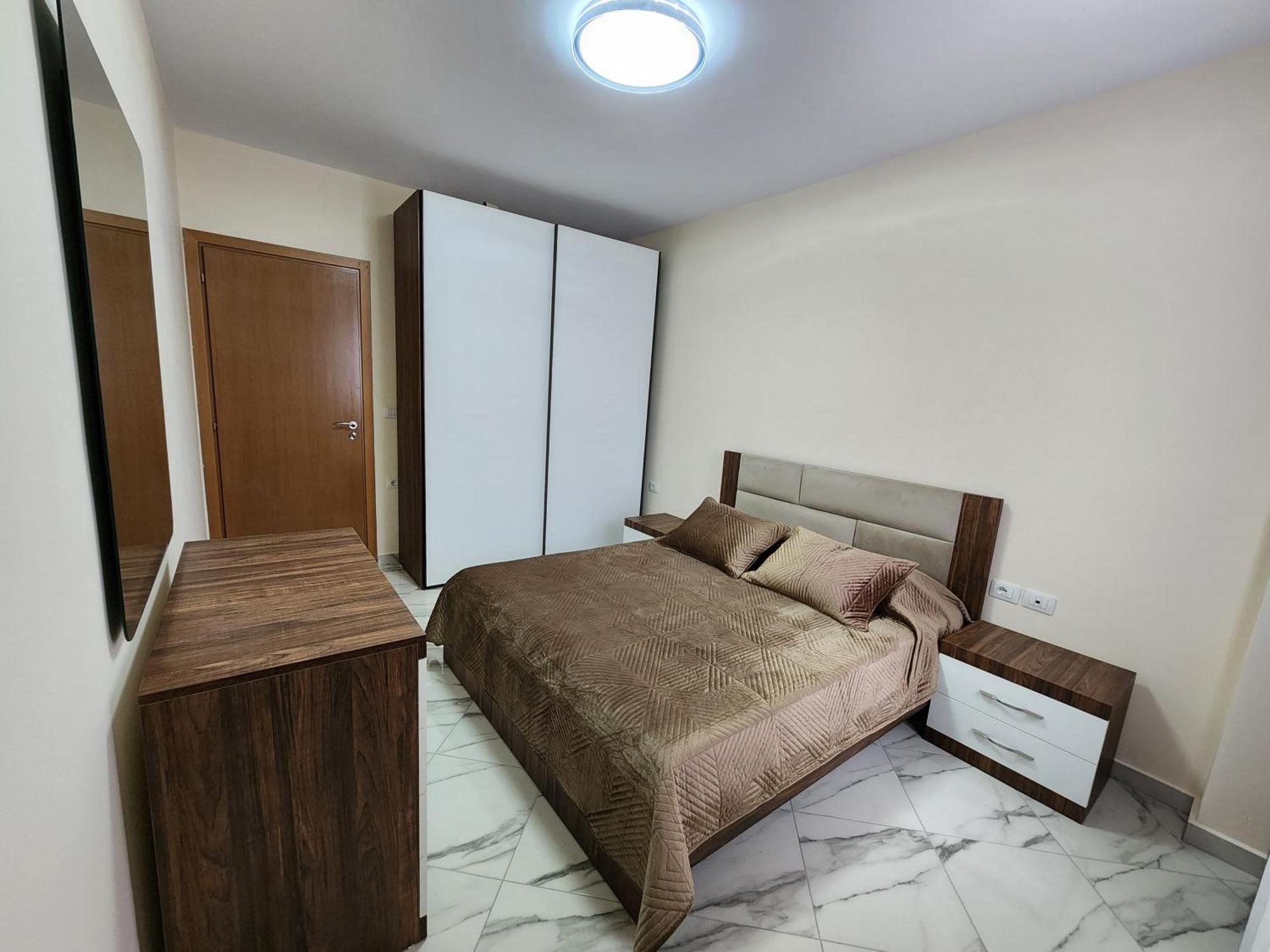 Vlorë E.I.R Apartments מראה חיצוני תמונה